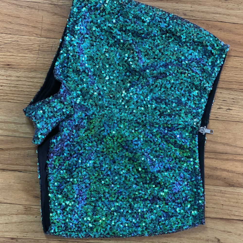 Green sequins shorts